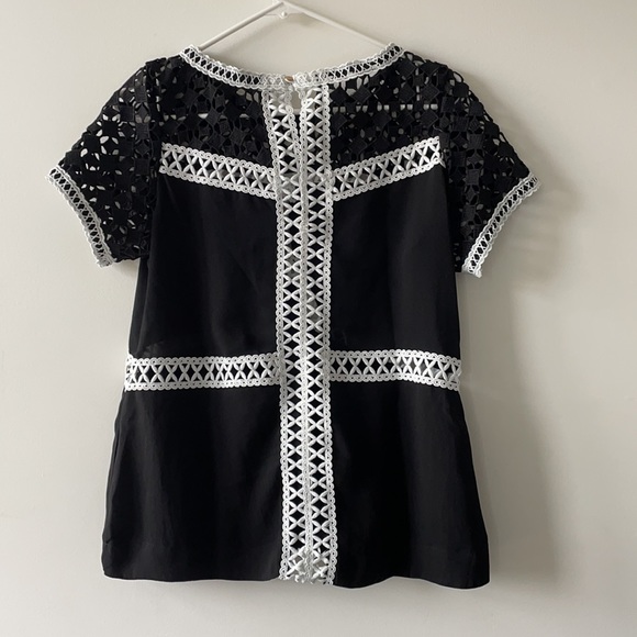 Black - M size - Picture 2 of 3